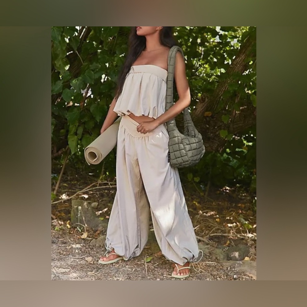 NWT Free People FP Movement Quilted Mini Carryall Sling - stone sage green - Picture 2 of 12